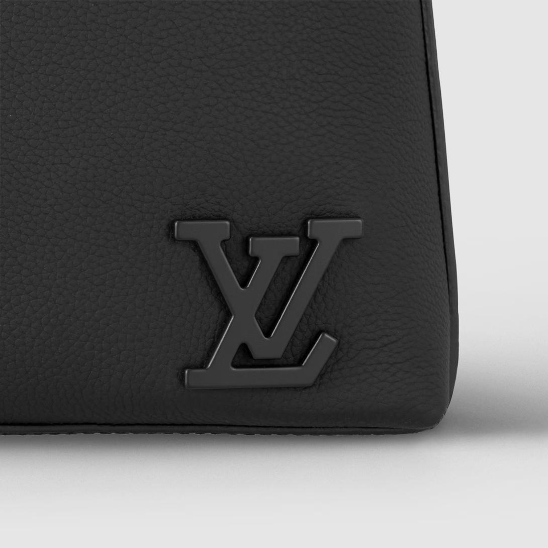 Túi Louis Vuitton Takeoff Nam Đen